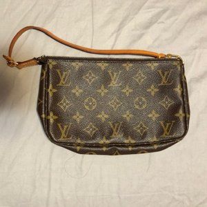 Louis Vuitton Pochette
